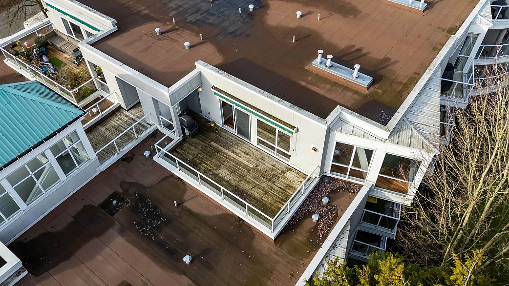 407 8460 Jellicoe Street