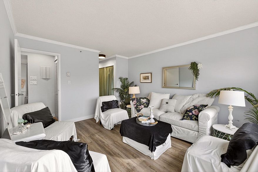 1108 1060 Alberni Street