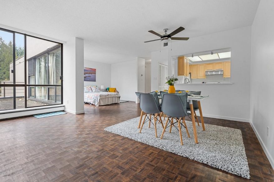 106 4900 Cartier Street