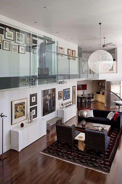 401 988 Richards Street