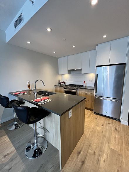 1205 3430 E Kent Avenue South