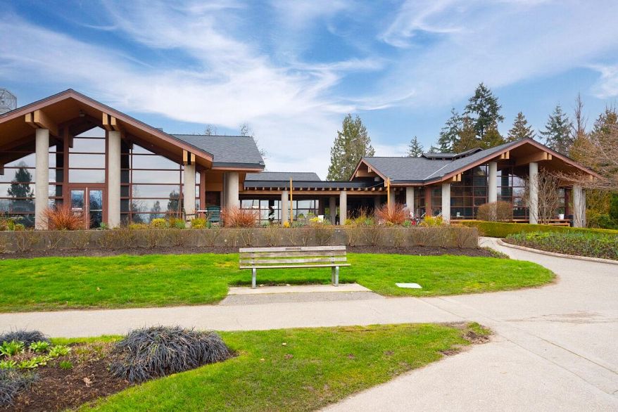 207 333 Wethersfield Drive