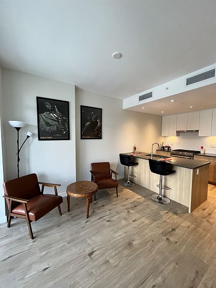 1205 3430 E Kent Avenue South