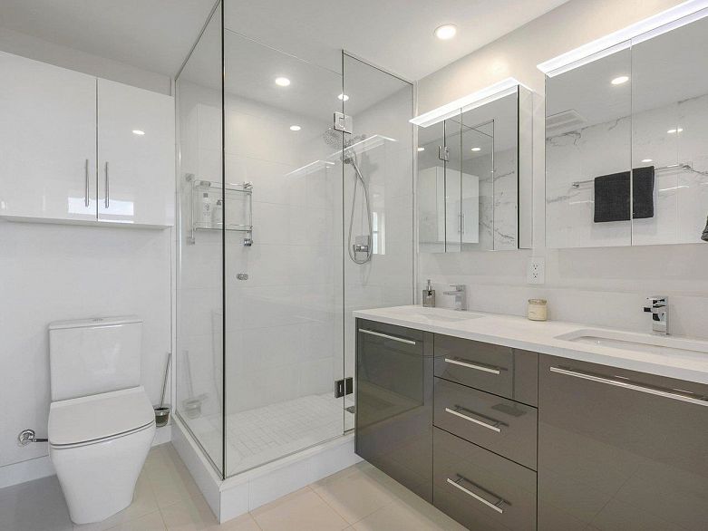 1106 2221 E 30th Avenue