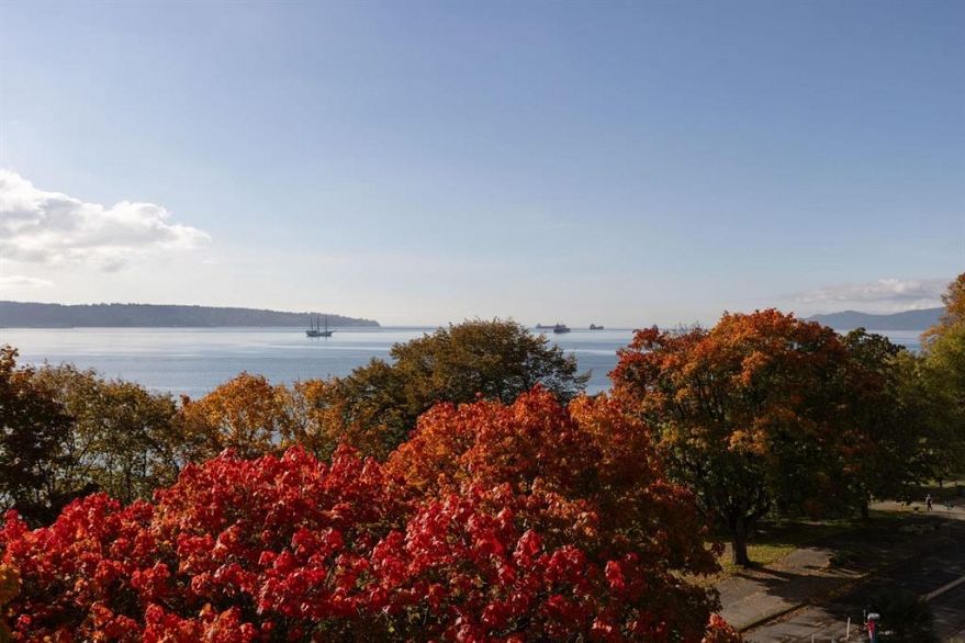 503 1995 Beach Avenue