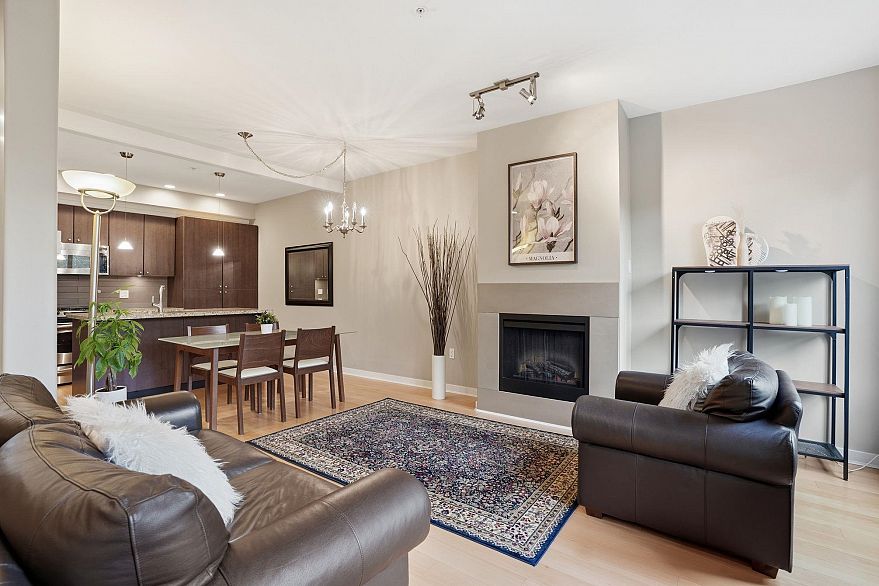 3 1863 Wesbrook Mall