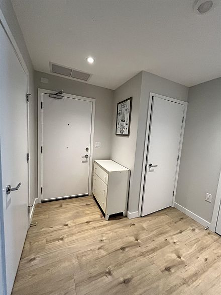 1205 3430 E Kent Avenue South