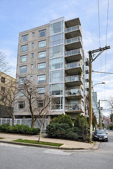 802 1150 Bute Street