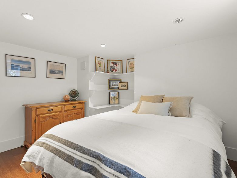 4691 St. Catherines Street