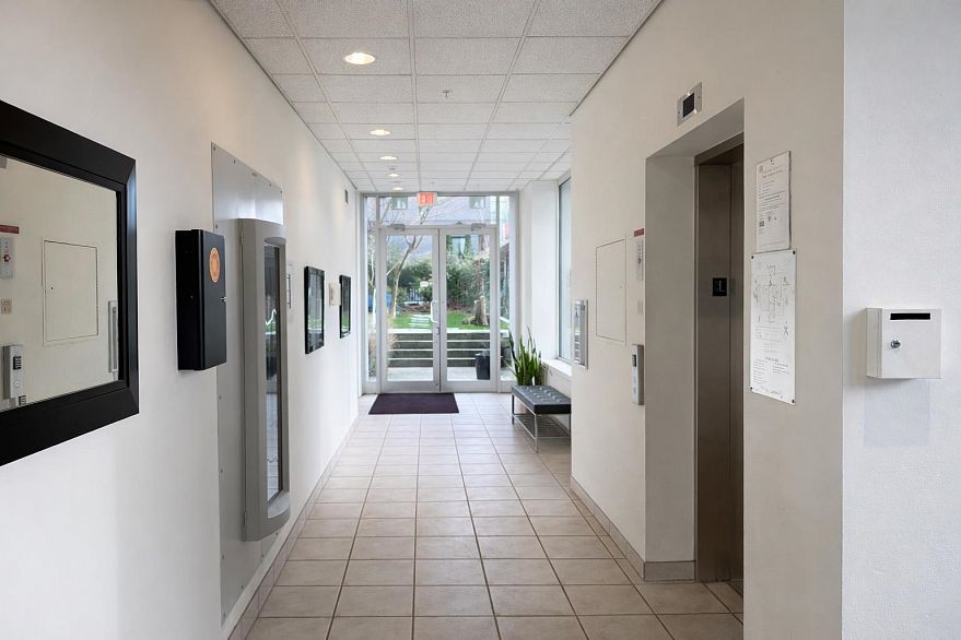 802 1150 Bute Street