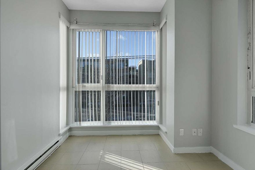 212 2239 Kingsway Way