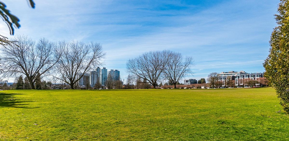 105 7428 Alberta Street