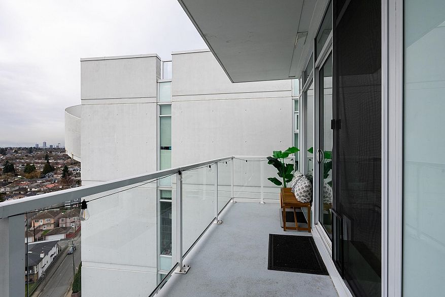 1801 4638 Gladstone Street