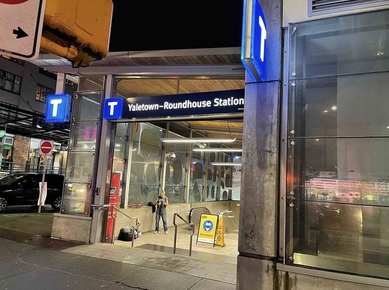 401 1238 Burrard Street