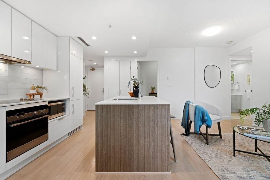 1106 1308 Hornby Street