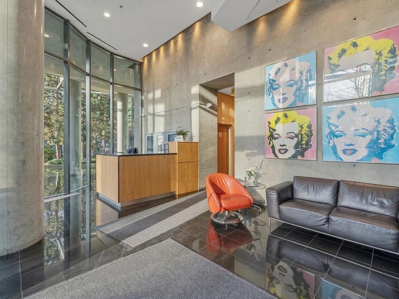 502 1331 W Georgia Street