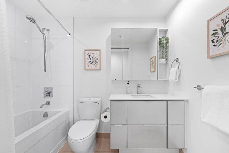 1106 1308 Hornby Street