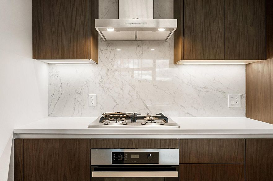 307 2888 Arbutus Street