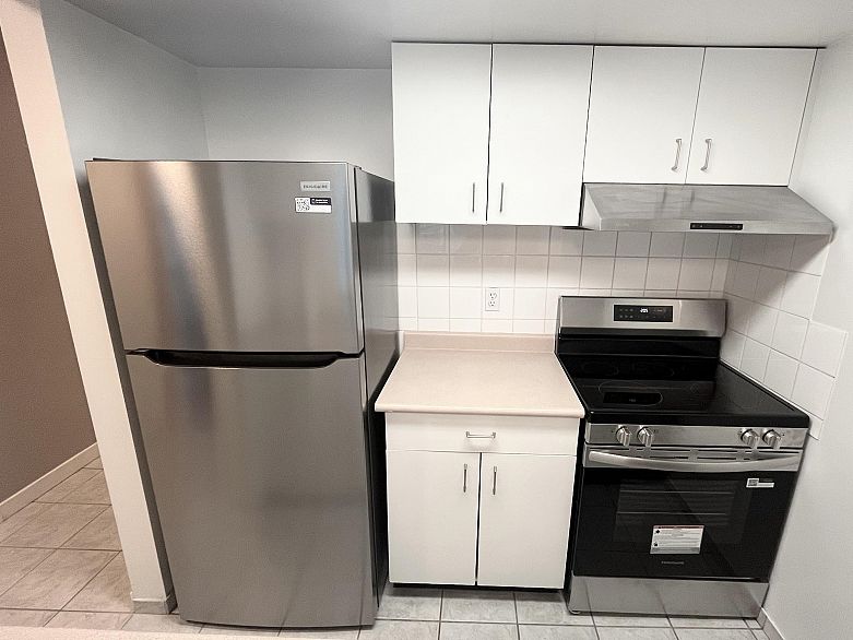 504 789 Drake Street