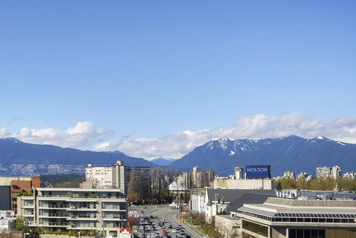 702 1808 W 3RD AVENUE, Vancouver BC V6J 0C4