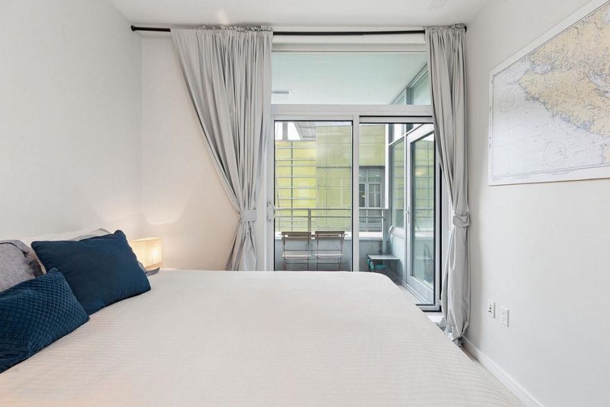 403 181 W 1st Avenue