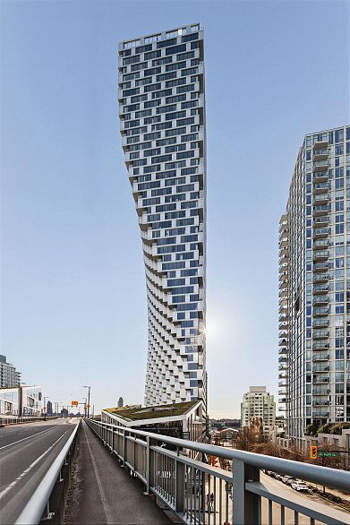 1001 1480 Howe Street