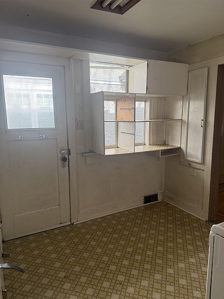 2685 Waterloo Street