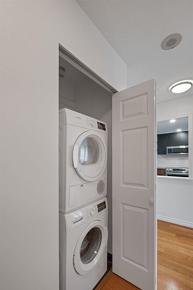 301 2201 Pine Street