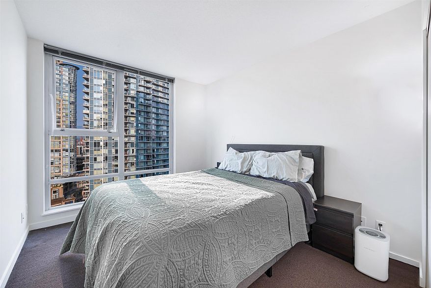 1207 602 Citadel Parade