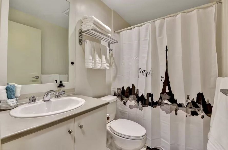 401 1238 Burrard Street