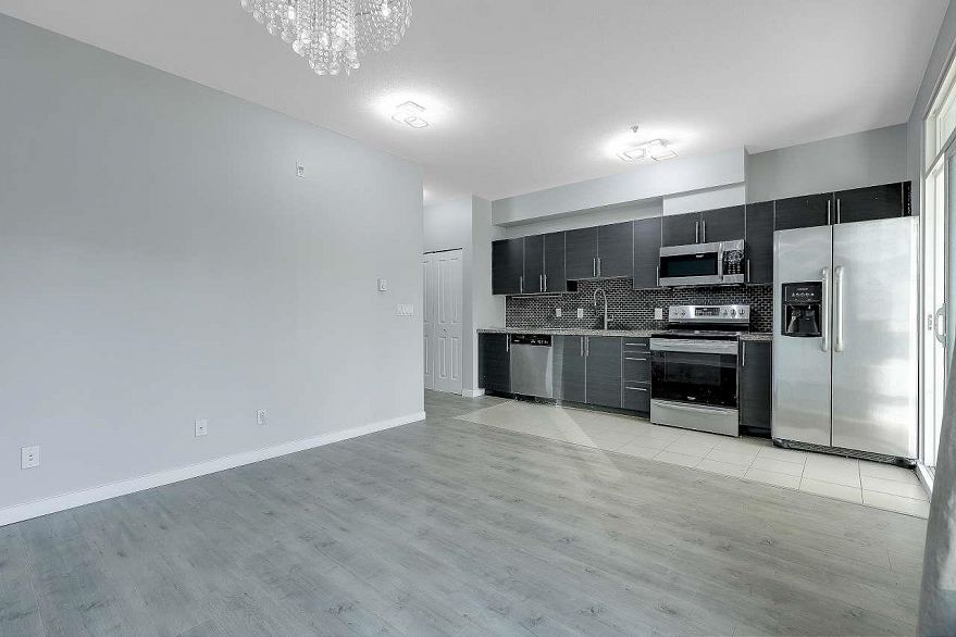 212 2239 Kingsway Way