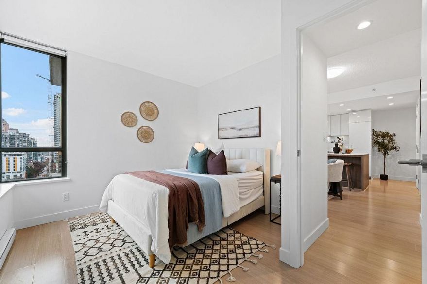 1106 1308 Hornby Street