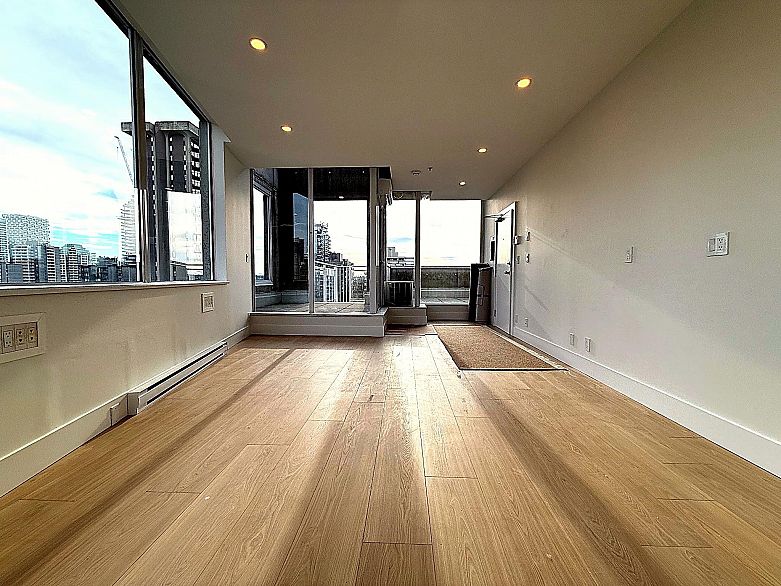 802 1150 Bute Street