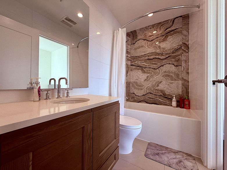 405 5681 BIRNEY AVENUE, Vancouver BC V6S 0L5