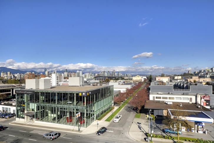 702 1808 W 3RD AVENUE, Vancouver BC V6J 0C4