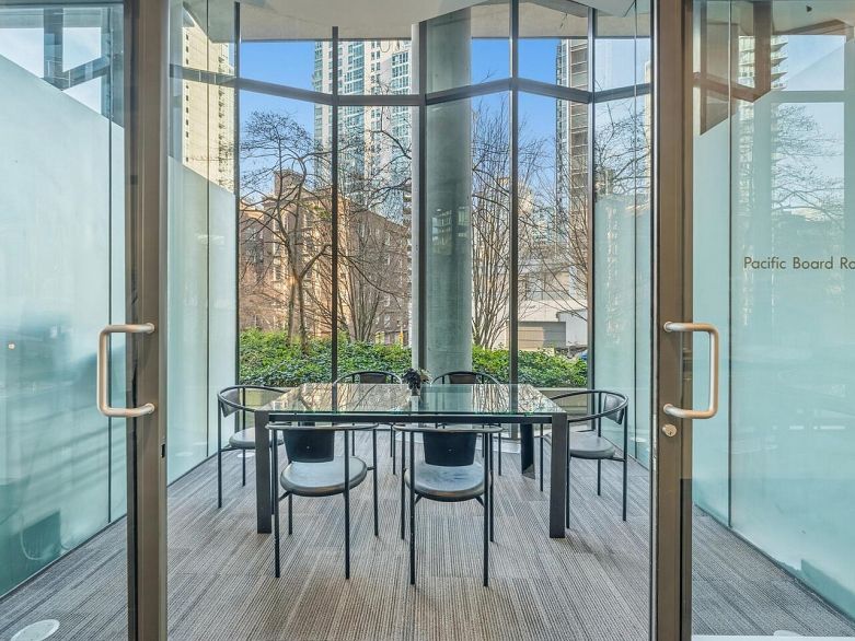 502 1331 W Georgia Street