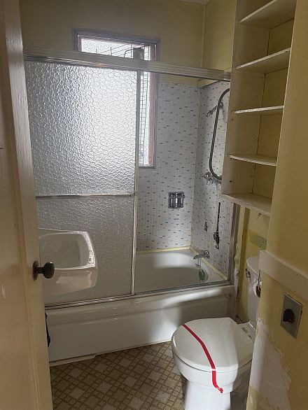 2685 Waterloo Street