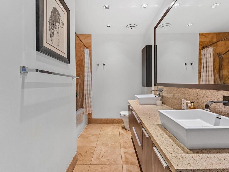 305 123 W 1st Avenue