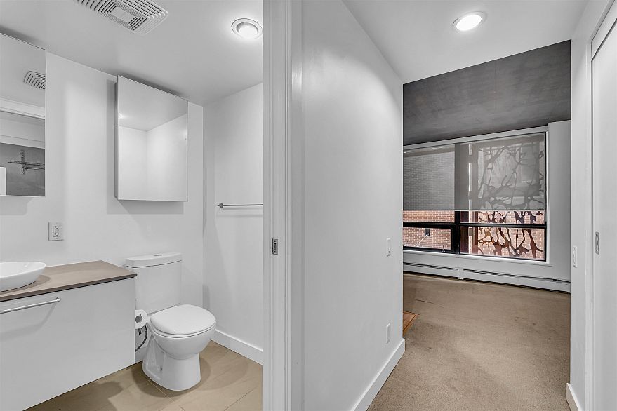 205 128 W Cordova Street