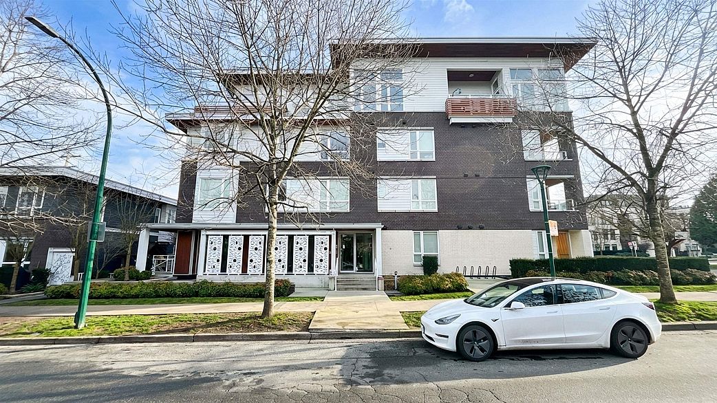 209 4080 Yukon Street