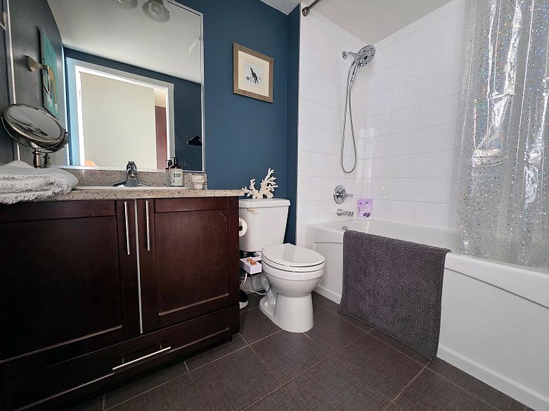 PH20 2150 E Hastings Street