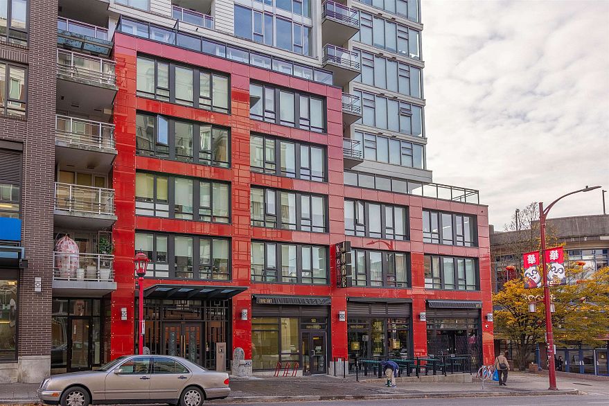 1810 188 Keefer Street