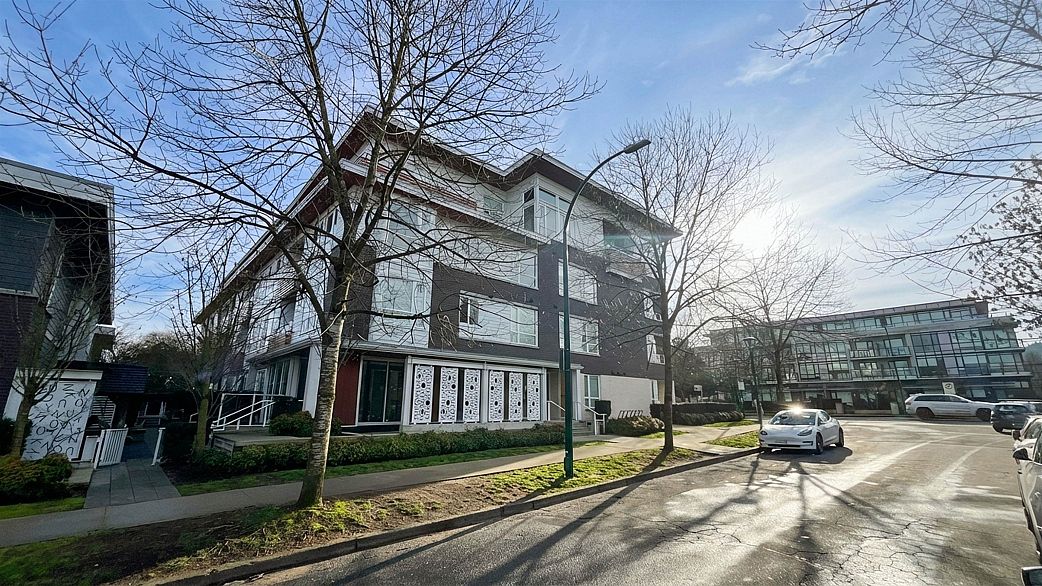 209 4080 Yukon Street