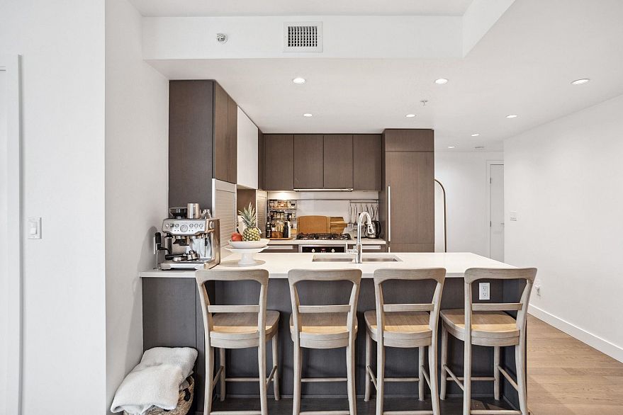 707 288 W 1st Avenue