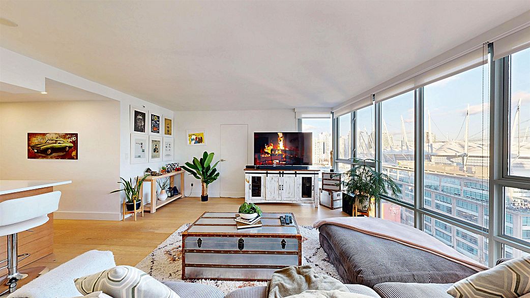 1901 930 Cambie Street