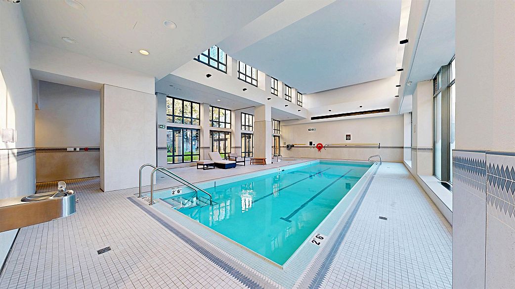 1901 930 Cambie Street