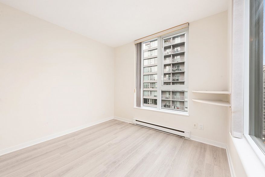 1902 1010 Richards Street