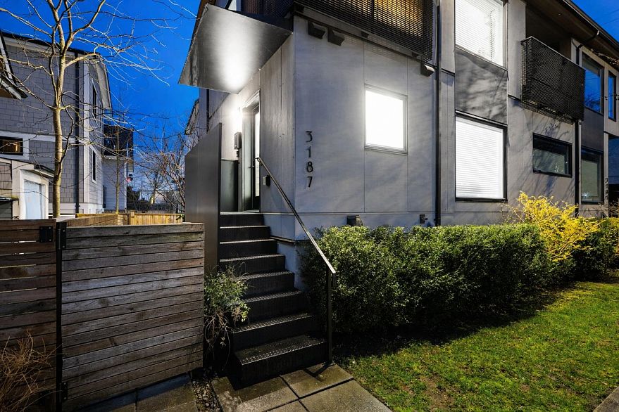 3187 Prince Edward Street