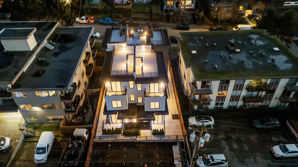 103 1837 E Georgia Street