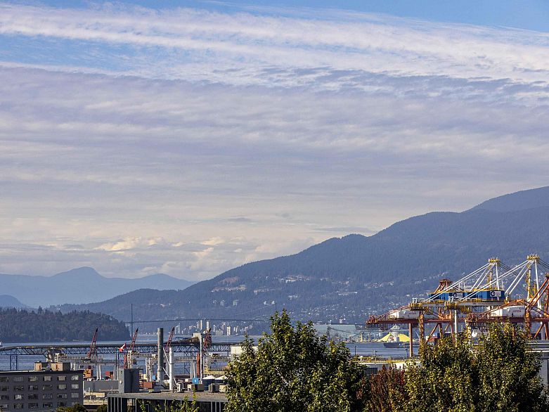 PH20 2150 E Hastings Street